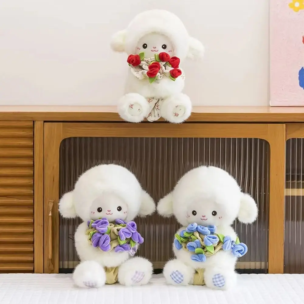 Simpatico peluche morbido pecora bambola piccolo anime magnetico che abbraccia agnello rosa cappello peluche per bambini