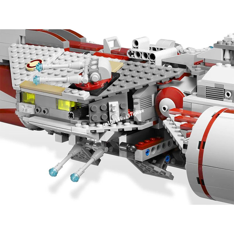 Bloques de construcción de la famosa película MOC para niños, juguete de ladrillos para armar fragata espacial de piezas, ideal para regalo de cumpleaños, código 1030, compatible con MOC-7964