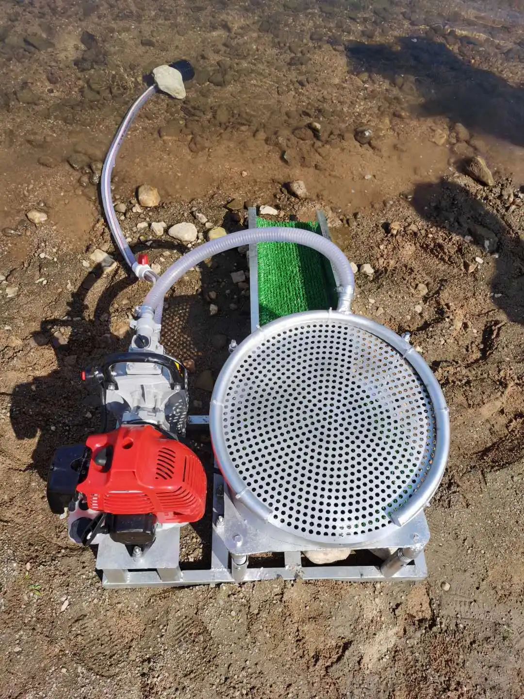 Gold Prospecting Equipment Mining Equipment Small Scale Gold Exploration Machine Sluice Box
