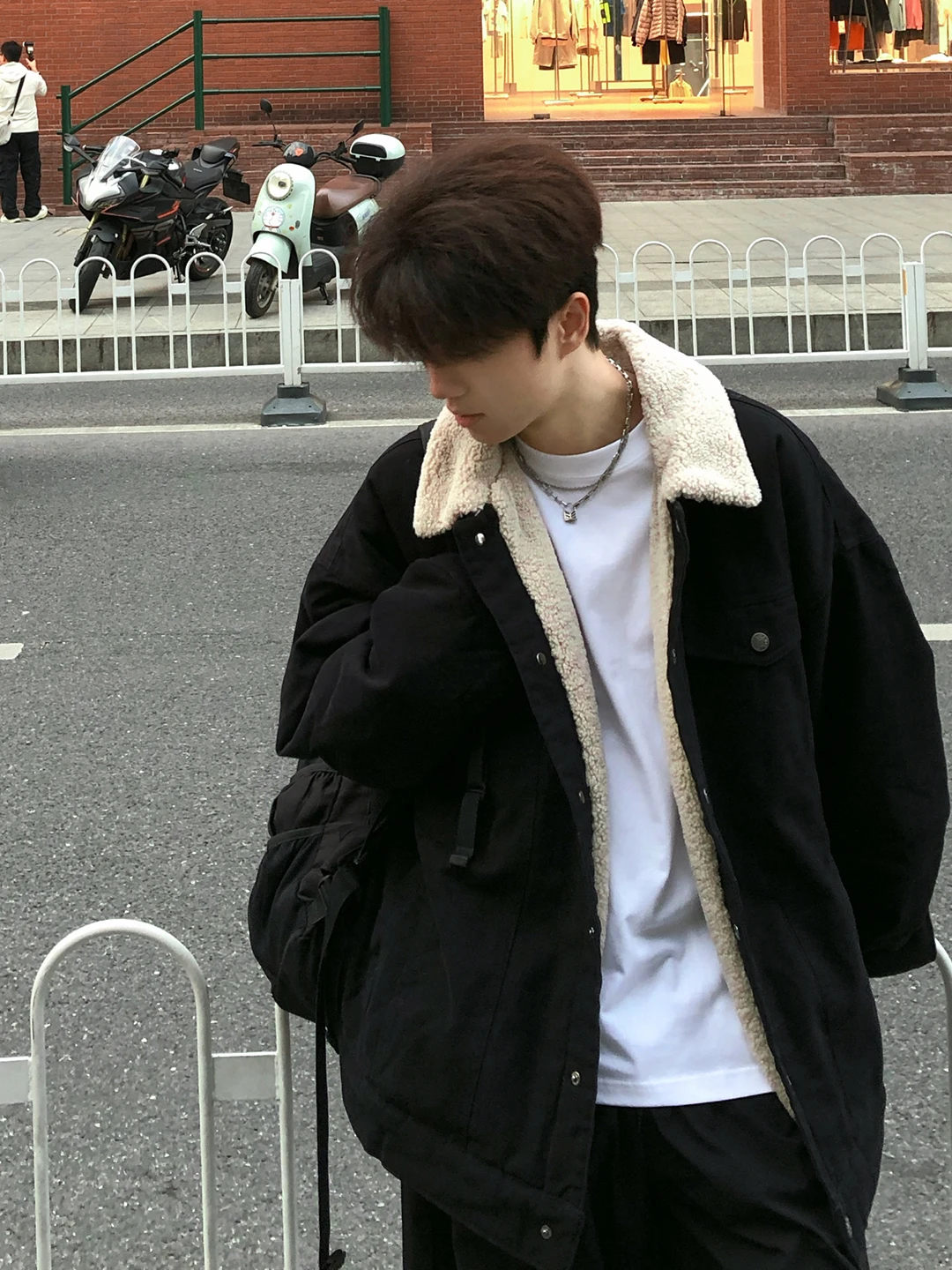 

Мужская зимняя куртка из вельвета и денима с начесом, хлопковое пальто, молодежное повседневное, с длинным рукавом и воротником-стойкой