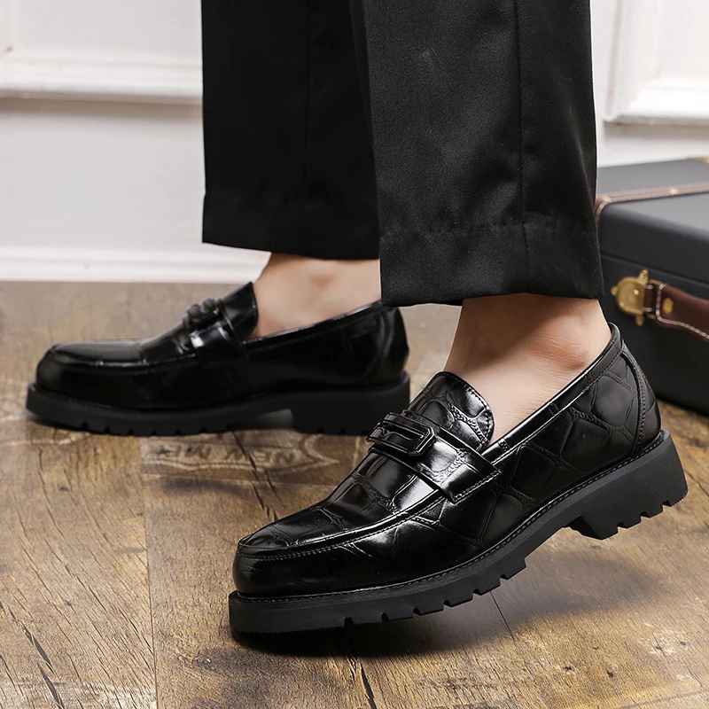 Men's Thick Soled Leather Shoes Minimalist Design Style Daily Outdoor Leisure Business Party Height Increasing Shoes Zapatillas