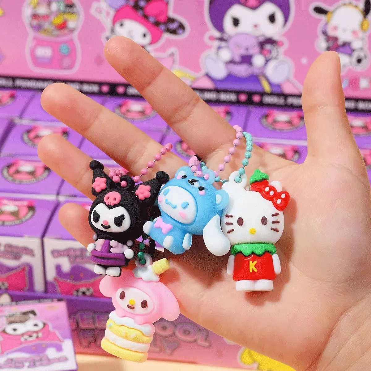 

2025Горячий брелок Sanrio Hello Kitty для черной девушки, кулон с персонажем, брелок с изображением Покемона Пикачу, слепая коробка, игрушка, детский подарок на день рождения