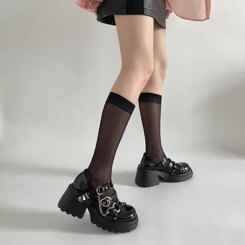 Chain Platform Mary Janes Women 2024 Heart-Shaped Buckle Punk Gothic Shoes Woman Patent Leather Thick High Heels Lolita Shoes