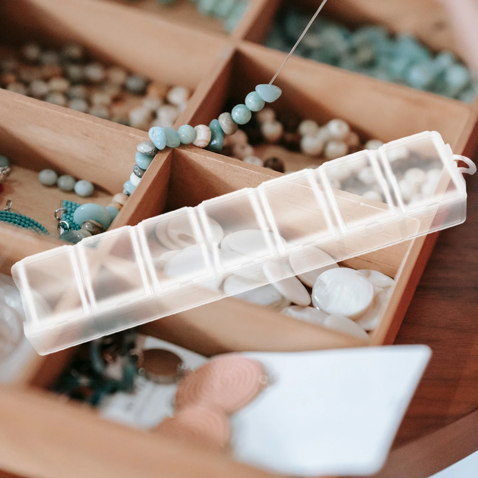 

7-Grid Handmade Jewelry Material Storage Box Clear Plastic Organizer Bead Storage Box Small Parts Bead Organizer