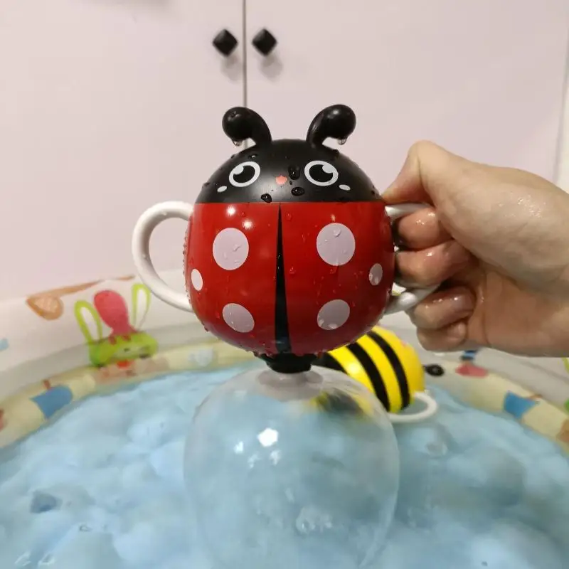 16FE Cartoon Lady Spielzeug Wassersprühspielzeug Wasser schwimmend Baby Bad Spielzeug Mini -Dusche für Kopf für Kinder