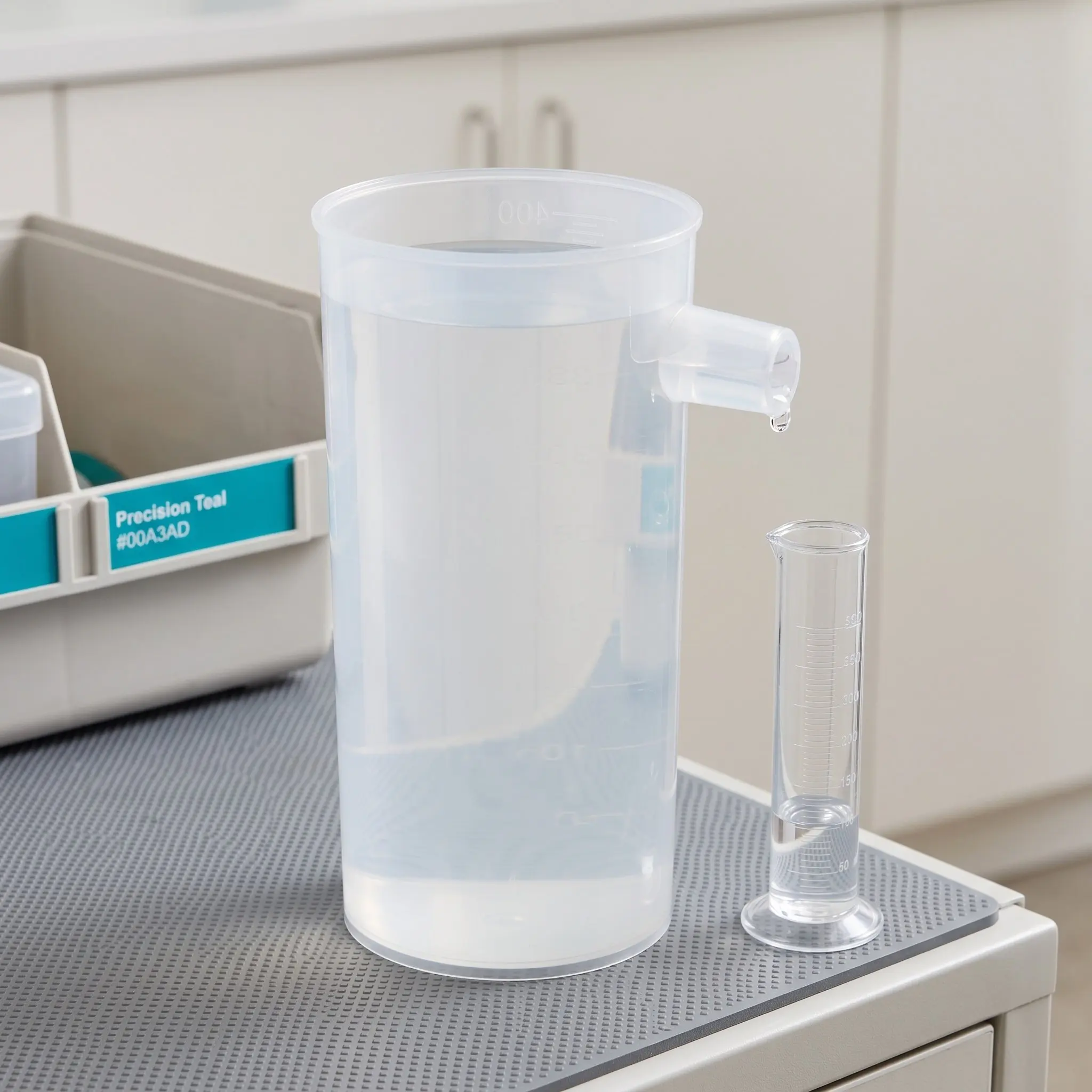 Plastic Overflow Beaker Archimedes Principle Physics Teaching Tool Overflow Cup Classroom Science Education Tool