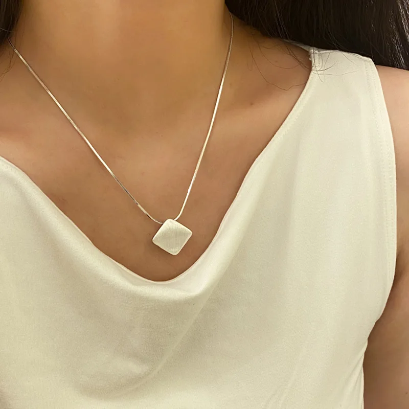 

Sterling Silver Square Laicai Pendant Geometric Rhombus Frosted Clavicle Chain Women's Fashion Temperament Square Necklace