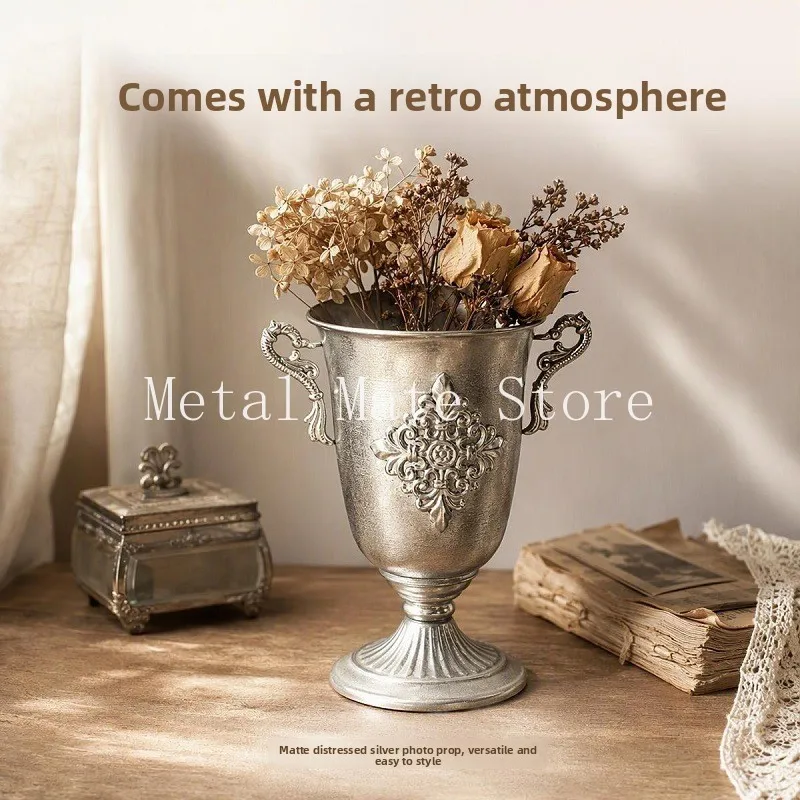 European retro silver foil iron vase, hotel banquet desktop flower arrangement, wedding decoration, flower pot decoration