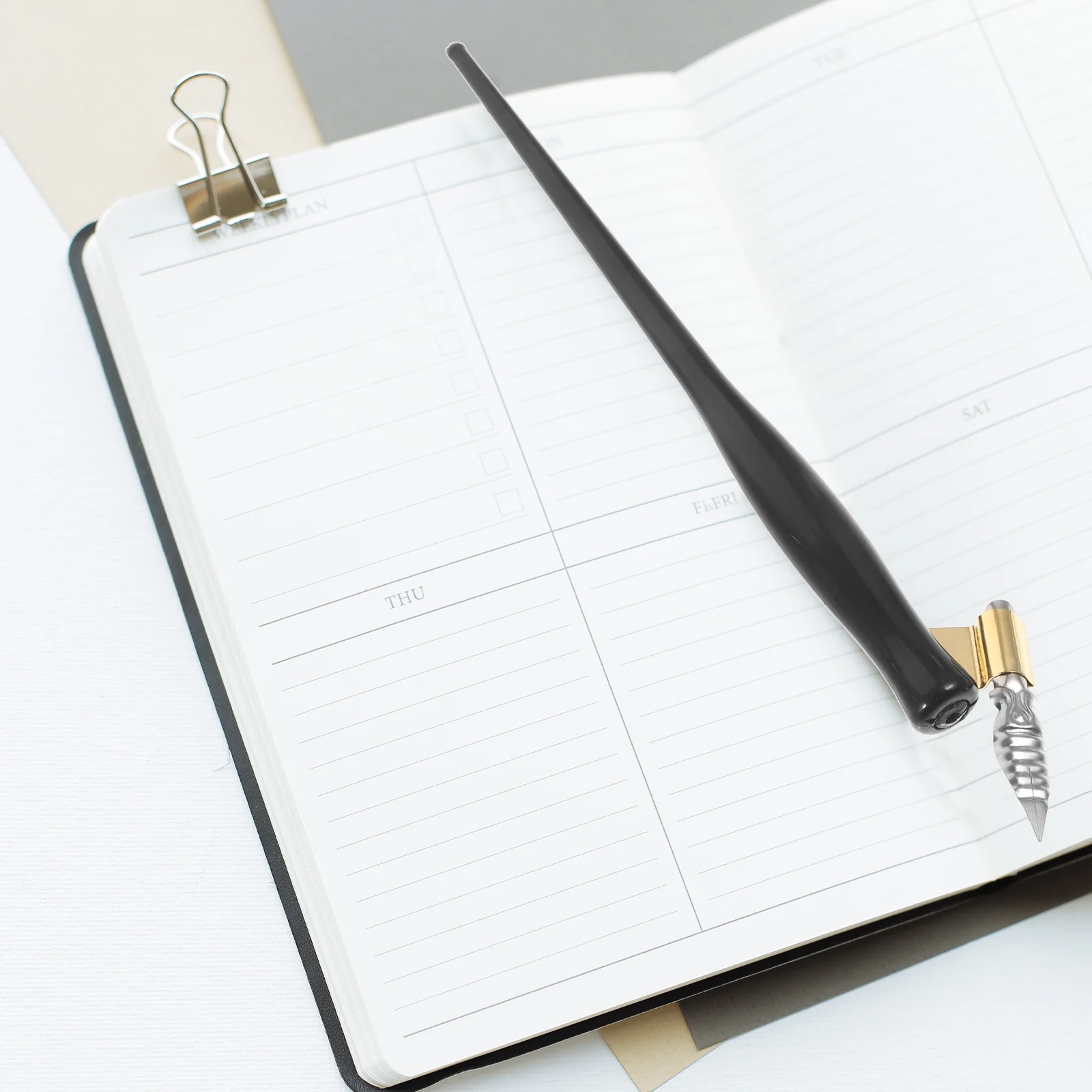 1 مجموعة اليدوية خمر تراجع القلم القوطية الفن شقة رئيس بنك الاستثمار القومي لممارسة الخط المحمولة توقيع الرسم اللوحة خفيفة الوزن