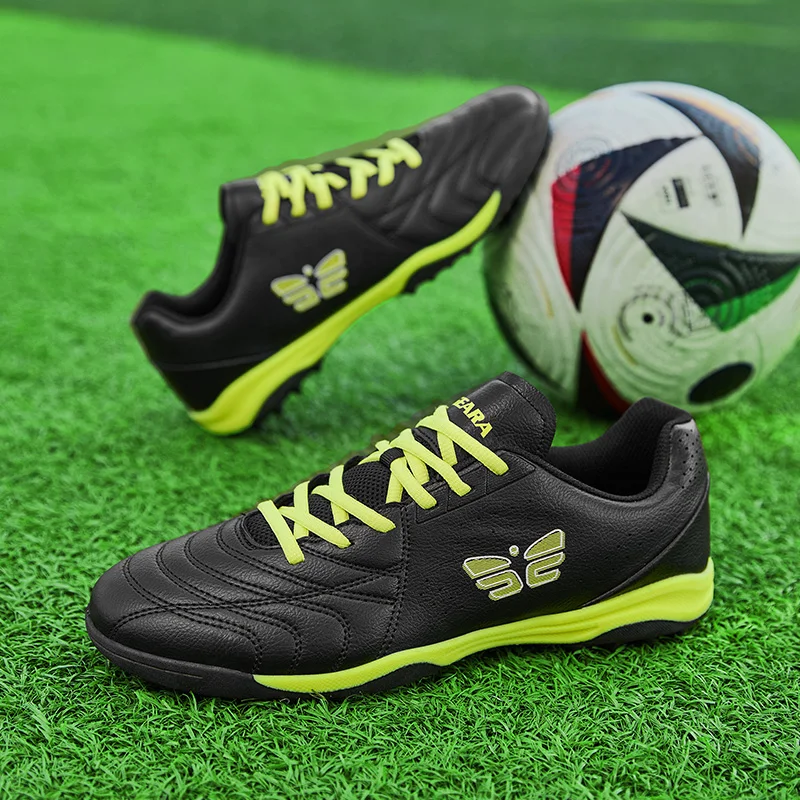 

New Men Soccer Shoes Cleats Match Unisex Sneakers Hot Sale Ultralight Football Boots TF/FG Adult Grass High-quality Professional