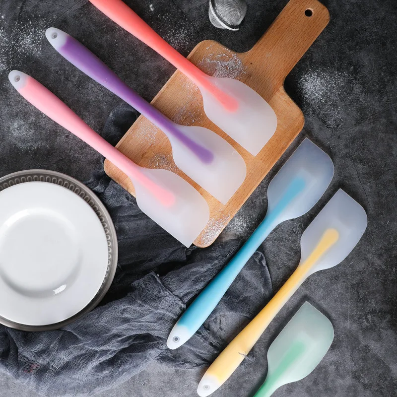 Baking Tools Silicone Cream Baking Spatula Translucent Silicone Spatula Baking Spatula Heat-Resistant Kitchen Utensils Scraper