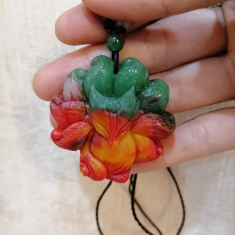 

Natural Color Handmade Carved Nine Tailed Fox Jade Pendant, Fashionable Boutique Jewelry, Men's and Women's Fox Necklace