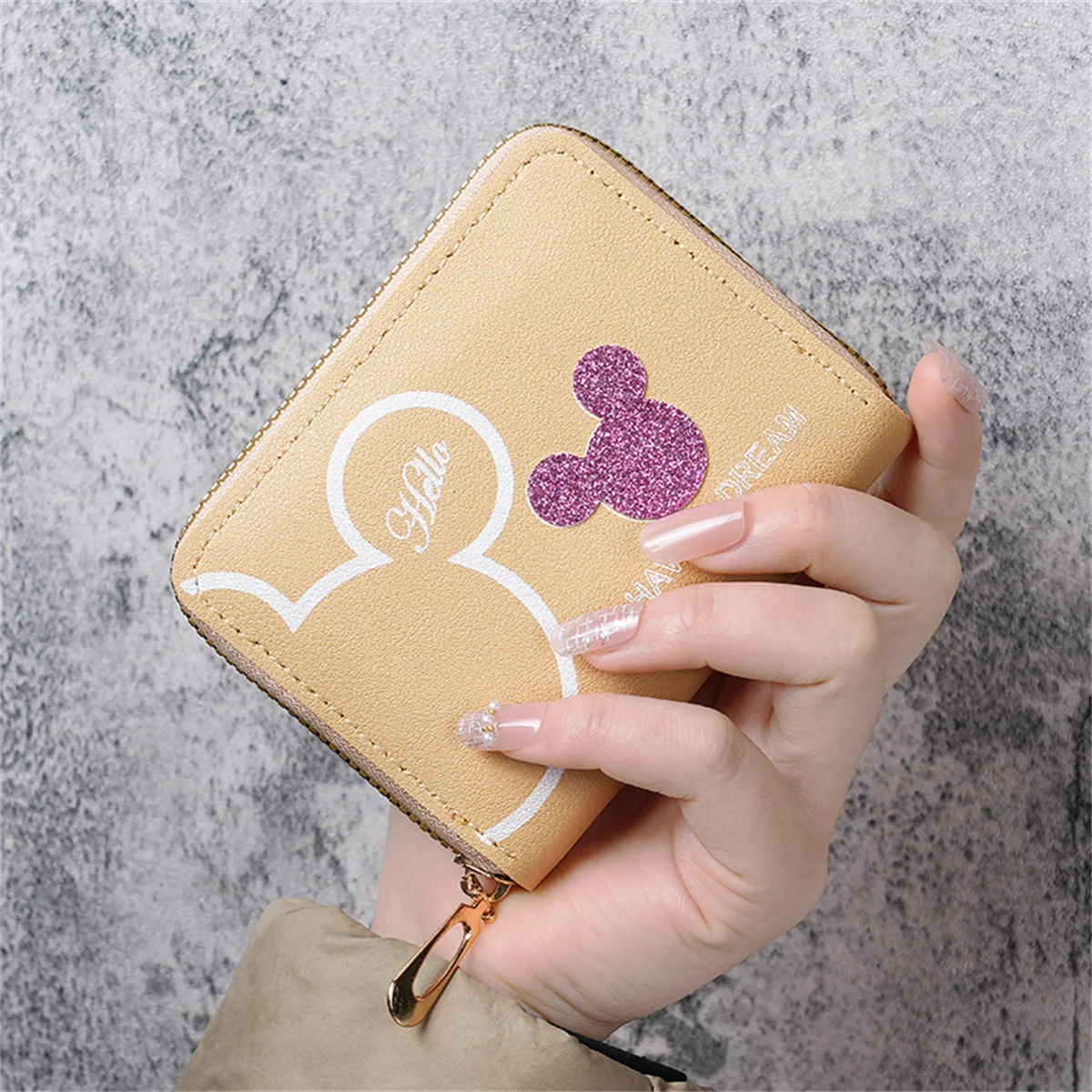 2024 New Japanese and Korean Cute Cartoon Short Wallet Female Mini Large-capacity Portable Student Zipper Coin Purse image 3