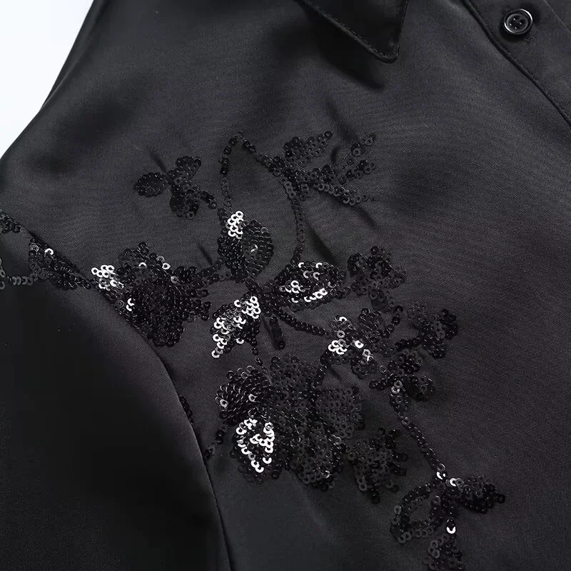 2024 camicia di raso con paillettes alla moda da donna e pantaloni a vita alta con coulisse Set vestito di moda per le vacanze della gioventù Chic