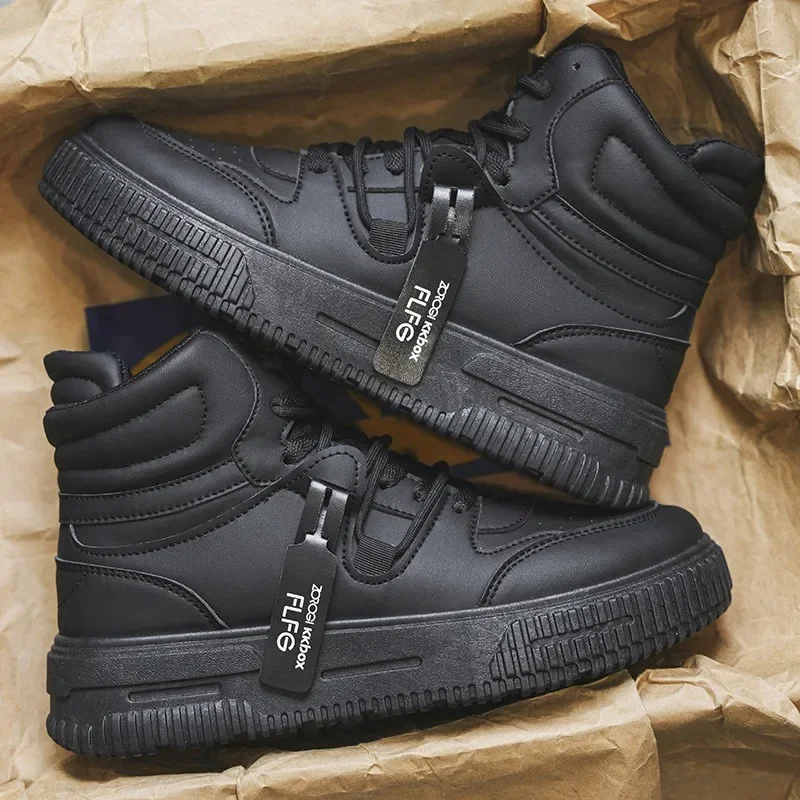 أحذية رجالية أحذية رياضية كاجوال 2026 الاتجاه الجديد أحذية مصممين للرجال عالية أعلى زوجين أحذية التزلج الدافئة مقاوم للماء أحذية الثلوج