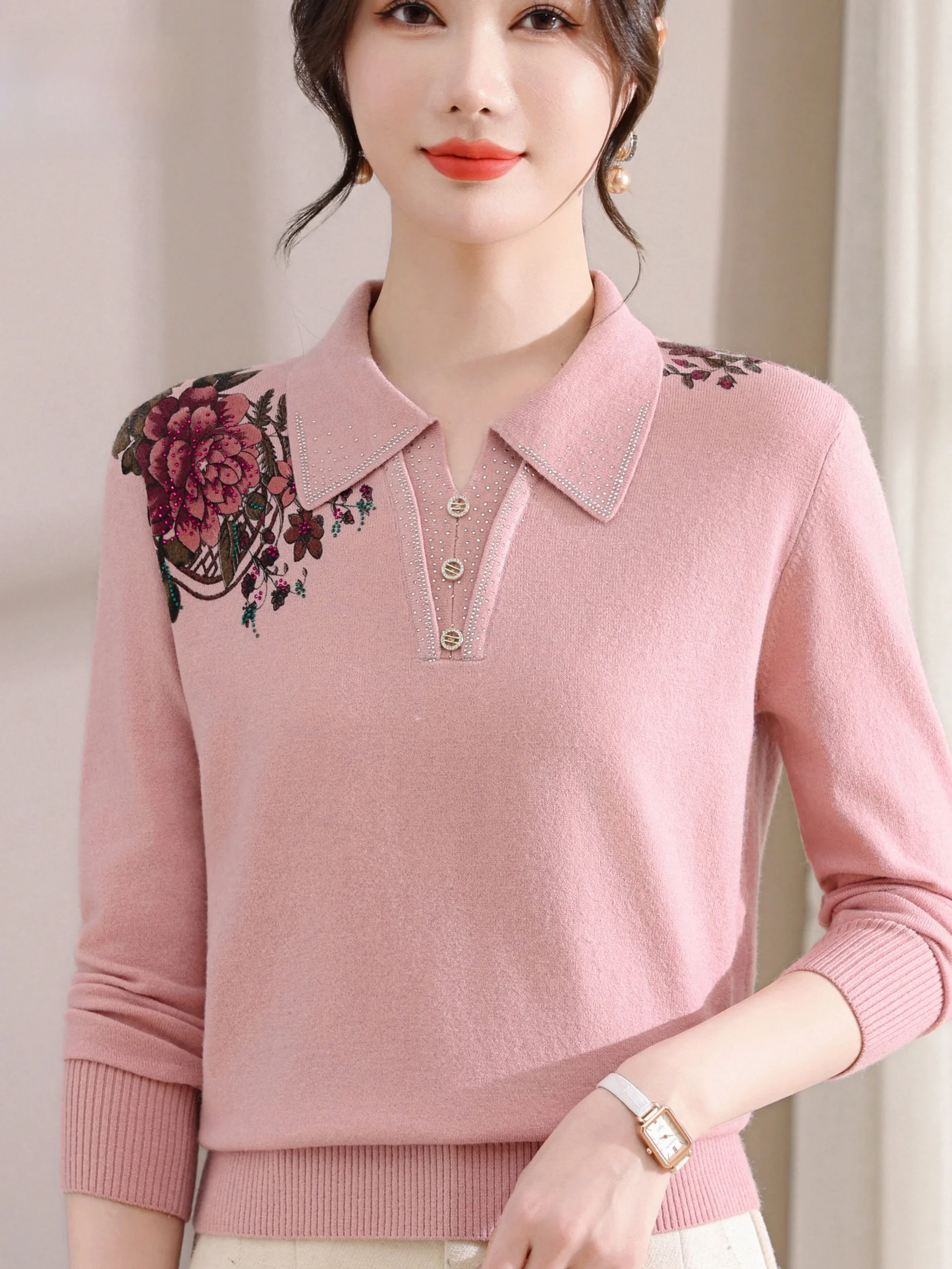 

Autumn Winter Faionable Mommy Clothes Floral Print Turn-down Collar Base irt for Middle-aged And ly Women Luy Year...