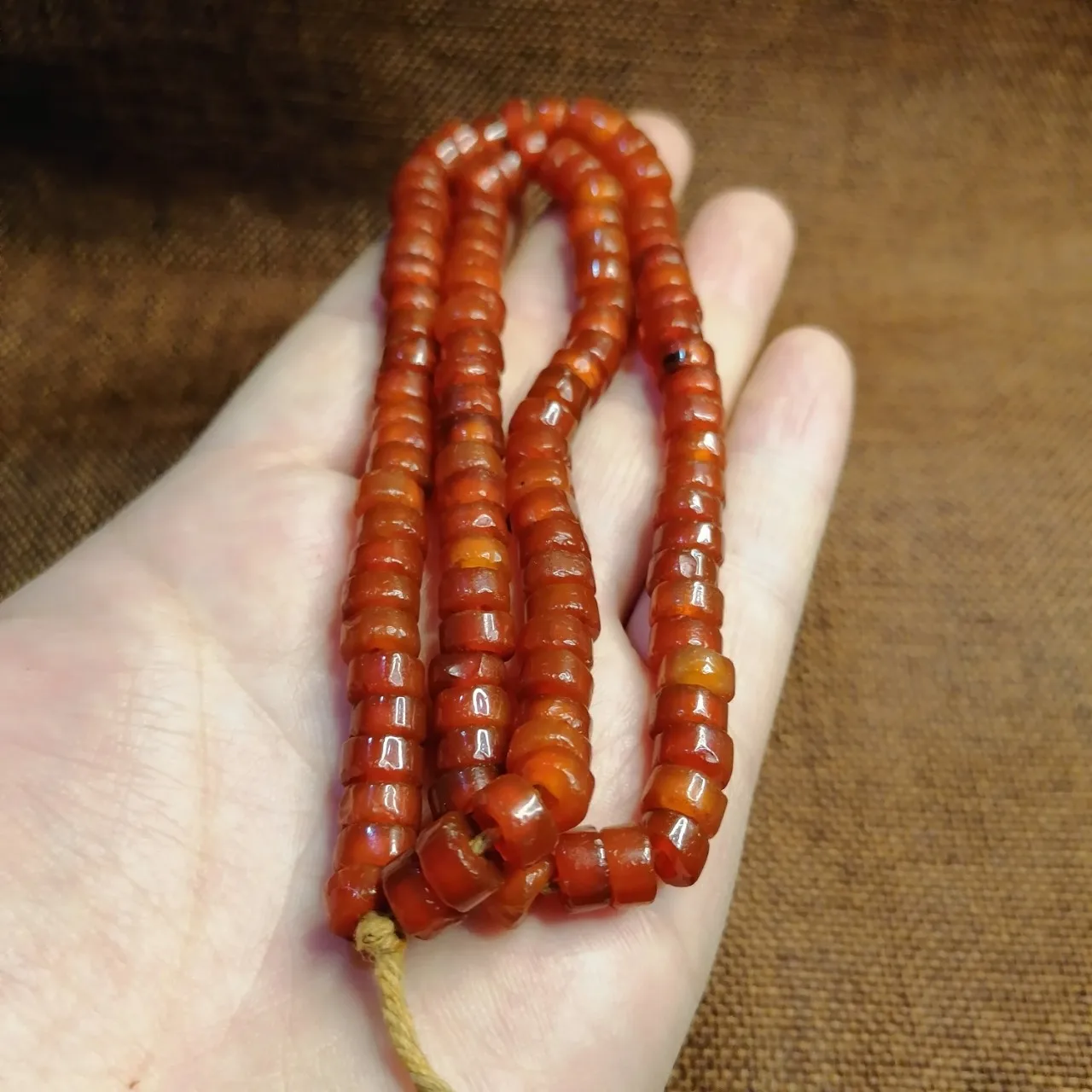 Natural Red Agate Necklace Men Women Healing Gemstone Fine Jewelry Tibetan Weathered Old Agate 108 Bead Mala Bracelet Necklaces