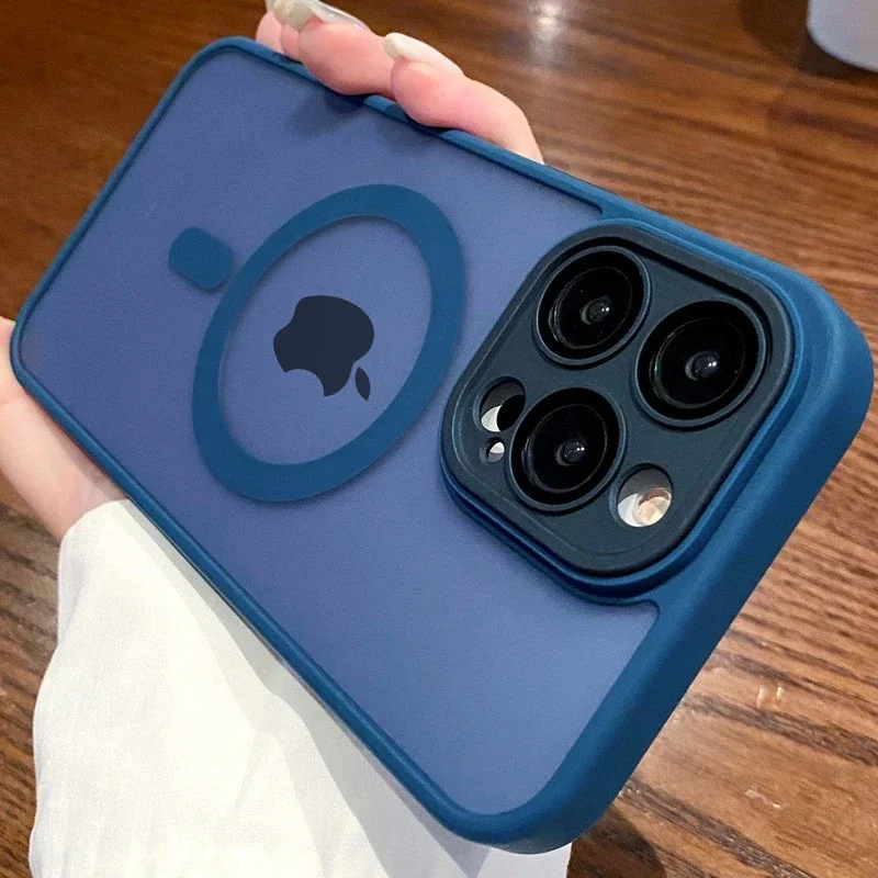Luxuru durchscheinende magnetische matte Hülle für iPhone 17, Air 16, 15, 14, 13, 12, 11 Pro Max für Magsafe Wireless Charge, stoßfeste Abdeckung