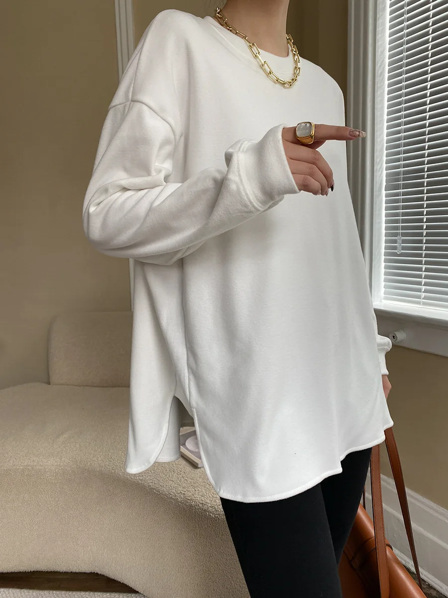 

2025 Autumn And Winter New Women's T-shirts Brushed Comfortable T-shirts Loose Bottoming Shirts Tops