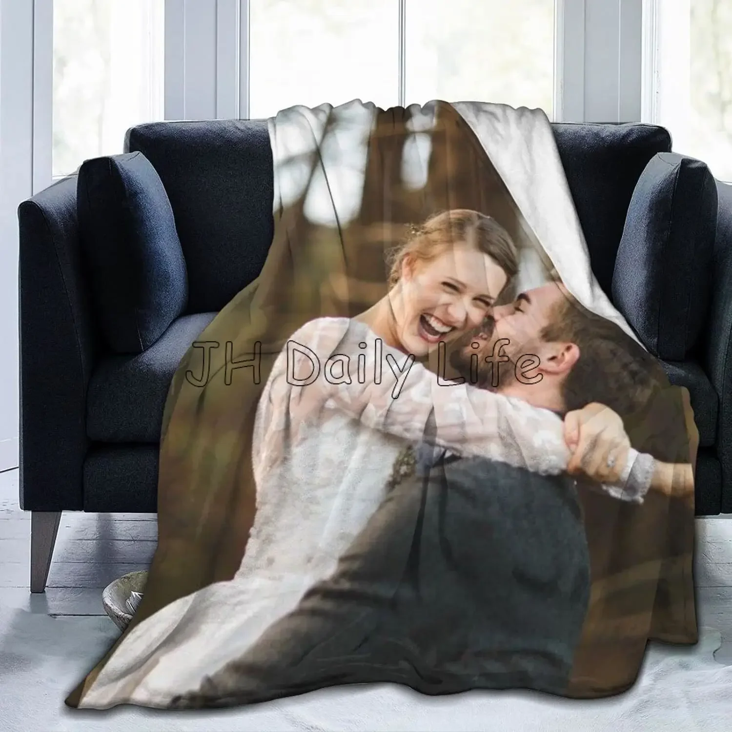 

Custom Blanket with Photos Text Personalized Flannel Throw Blankets for Adult Kid Birthday Fathers Mothers Valentines Day Gift