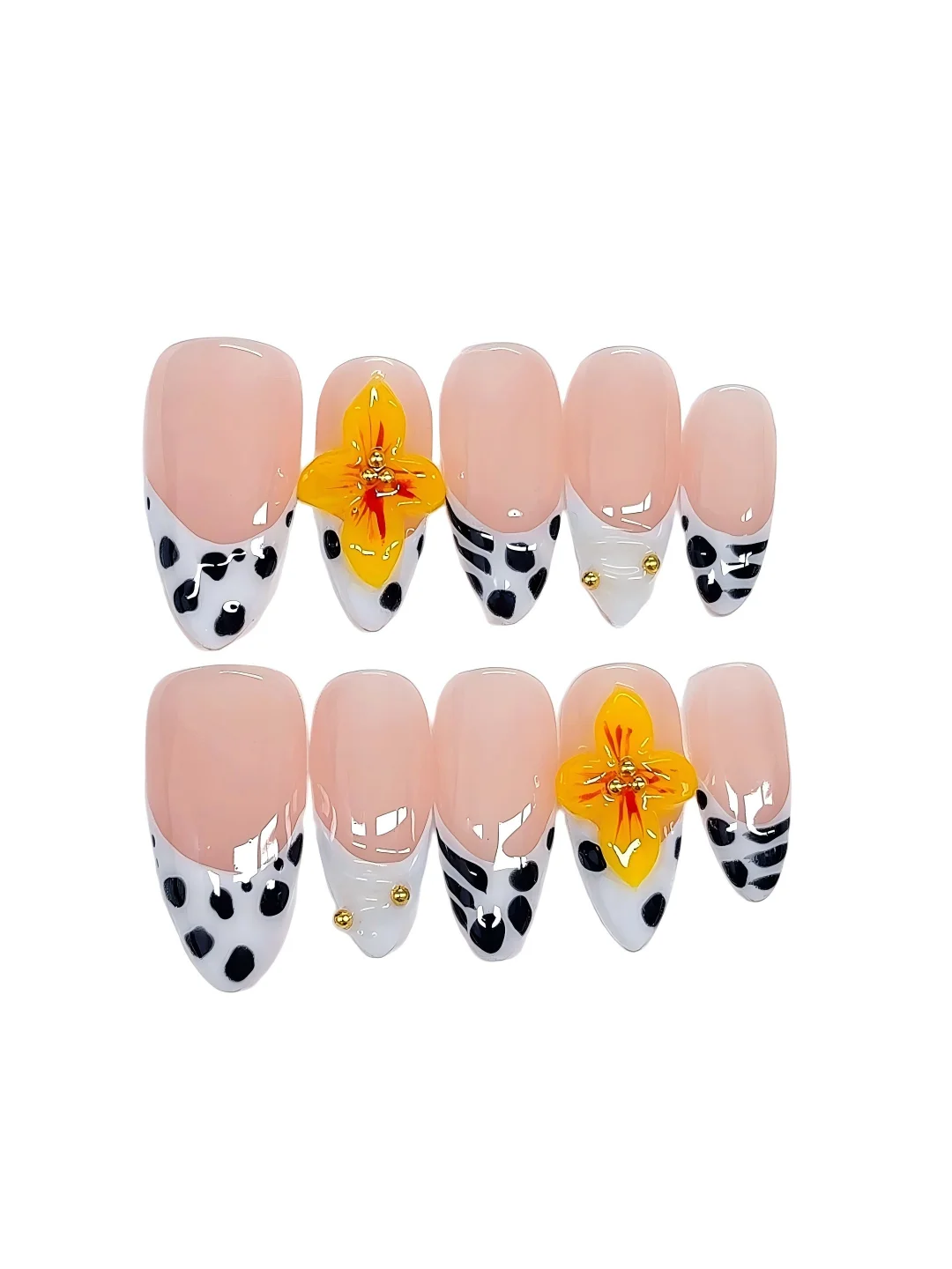 

Floral Animal Print Press-On Nails - Chic Almond-Shaped False Nails in Blush Tone（D512）