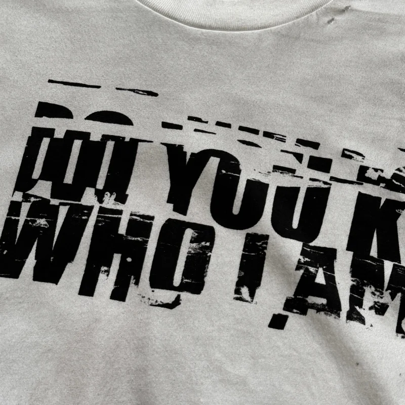 Saint DO YOU KNOW WHO I AM Round-Neck Vintage Hand-Painted Distressed Fashion Long-Sleeve T-Shirt