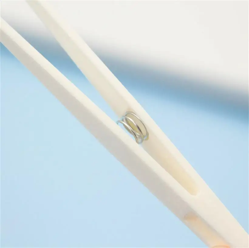 Plastic Spring With Hard Tweezers High Elasticity Tools Tweezers Clamp Watch Maintenance Tweezers Flat Head Watch Tools