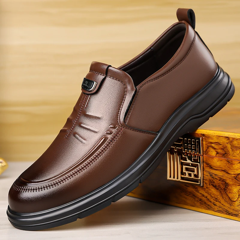 Spring New Fashion Fit Breathable Loafers 2026 Men's Comfortable Soft Leather Soft Sole Business Casual Leather Shoes