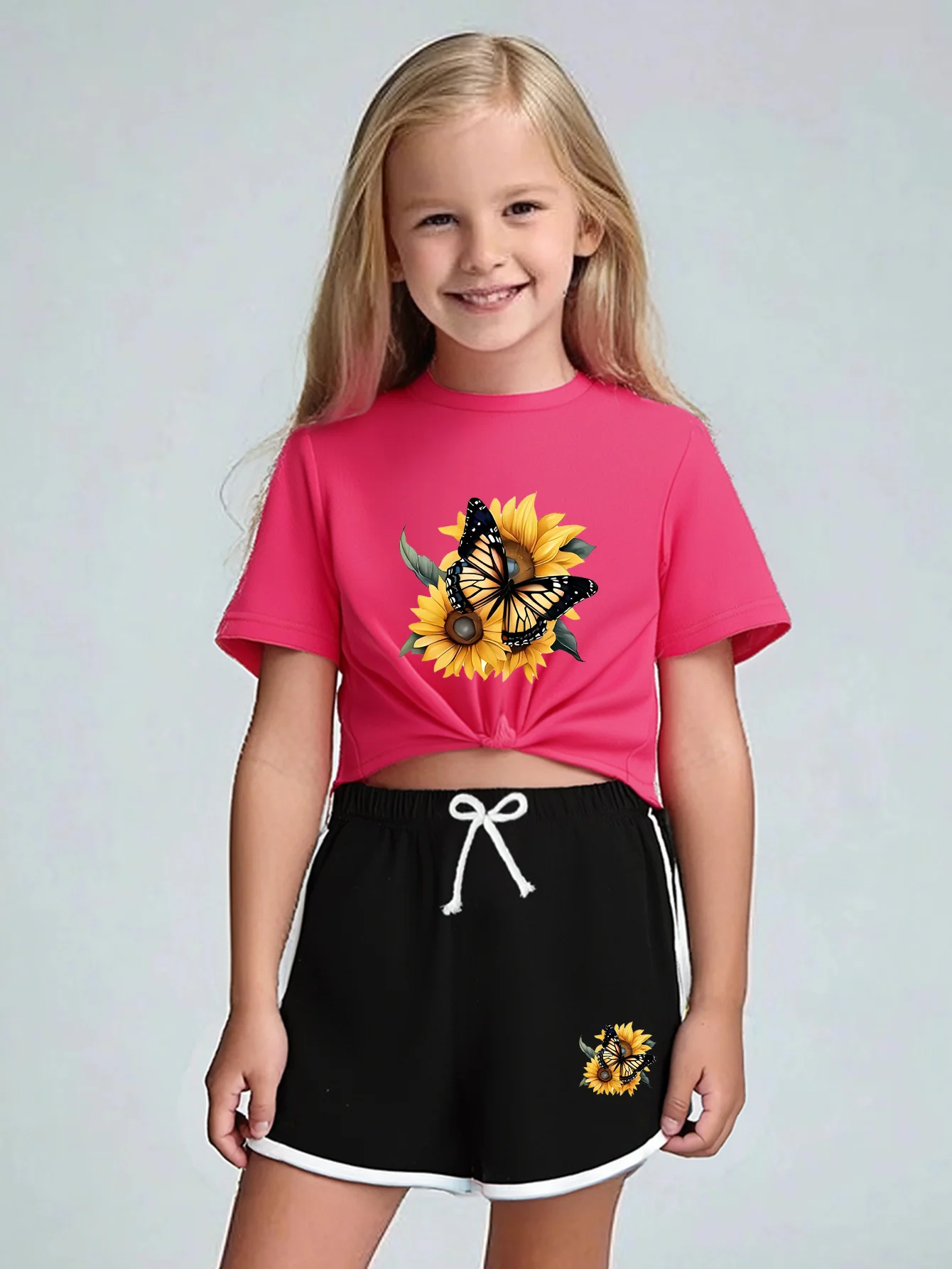 

Summer girl two-piece lace up T-shirt+shorts set, casual and comfortable, simple and cute, sunflower butterfly print