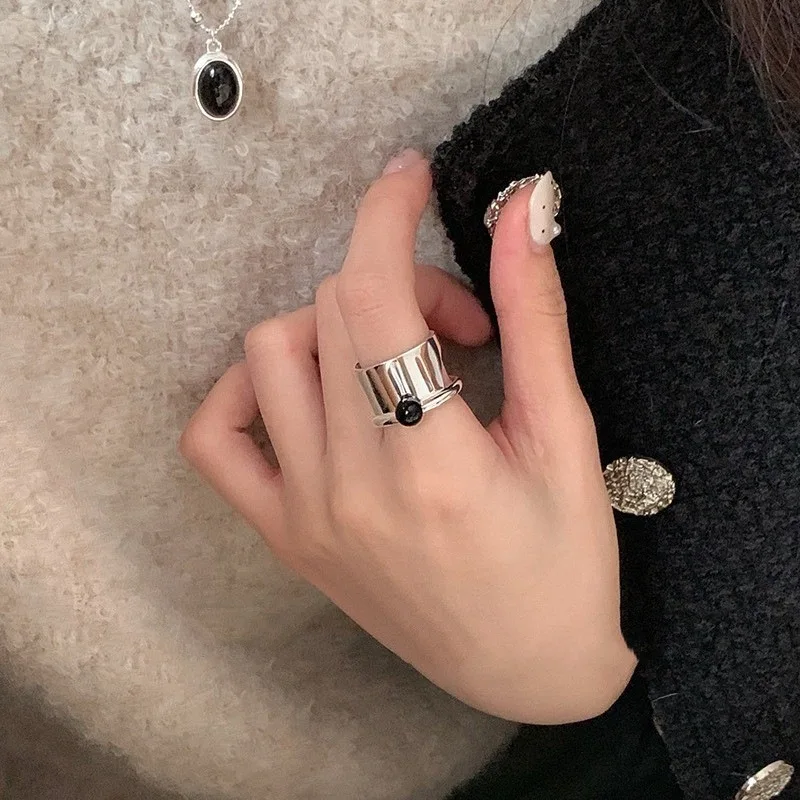 XIYANIKE Sweet Cool Black Bead Wide Cuff Finger Rings For Women Girl Fashion New Jewelry Friend Gift Party anillos mujer