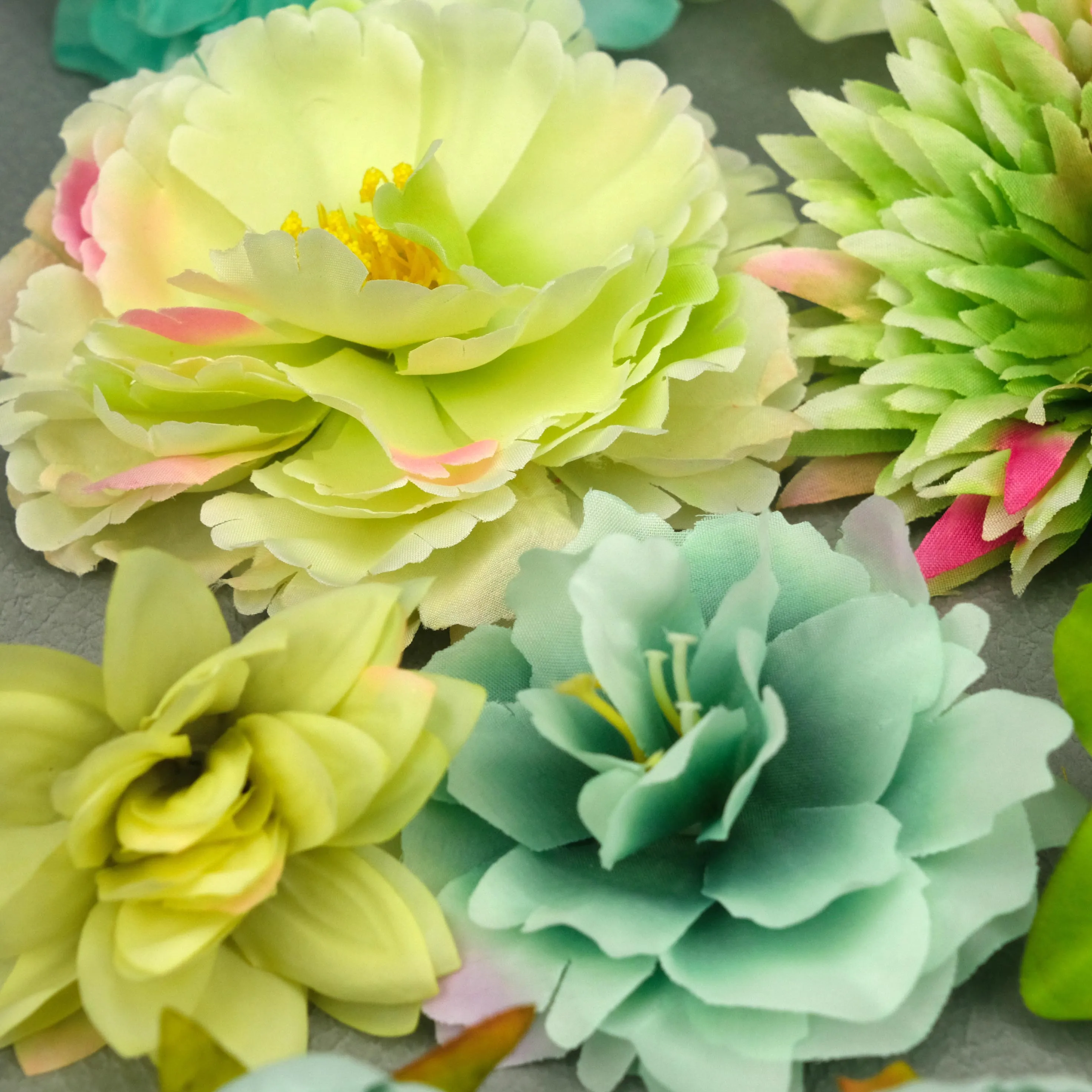 36Pcs Green Fake Flower Heads Combo Set DIY Spring Decor Material Pack Mixed Size For Crafts Wreath Garland Crown Decor