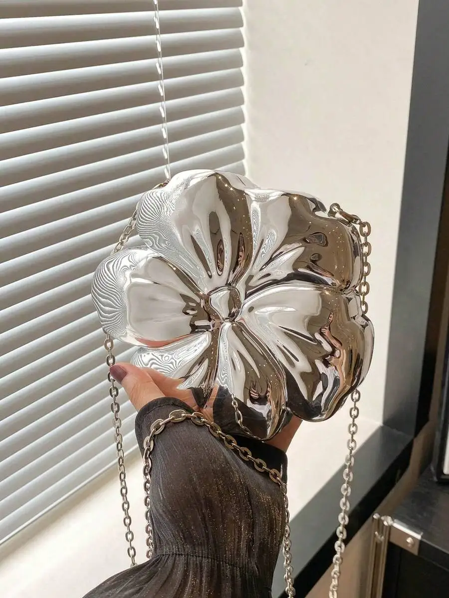 

Elegant Mini Flower Shaped Chain Crossbody Bag Metallic Y2K Style Party Shoulder Bag