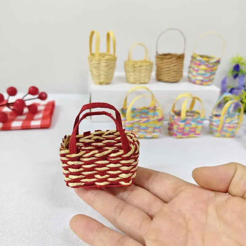 NEW 1Pcs Storage Basket Scene Props Dollhouse Mini Woven Flower Basket Carrying Basket Miniature Model Daily Necessities Decor