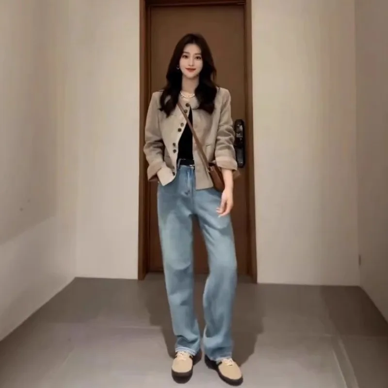 سترة نسائية بيج بأزرار أمامية وأكمام طويلة وفضفاضة كاجوال