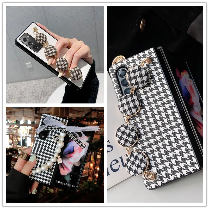 

Woman Fashion Pearl Cloth Bracelet Phone Cover For Samsung Galaxy Z Fold 6 5 4 3 2 5G Houndstooth Printed PU Leather Hard Case