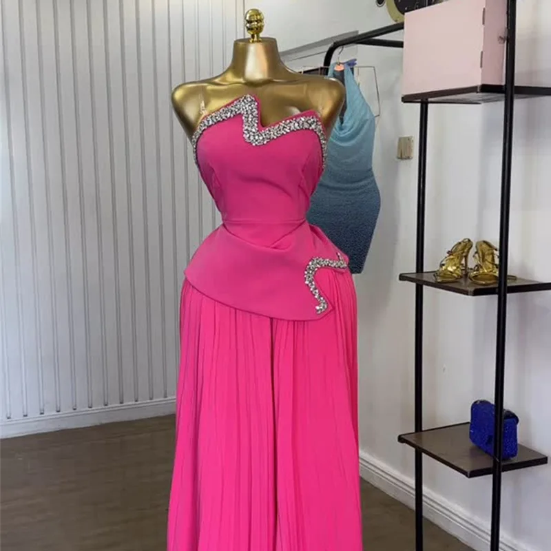 Moda 2 pezzi set da donna diamante strass caldi top corto e pantaloni a gamba larga a pieghe due abiti tuta nuovo vestito autunnale 2025