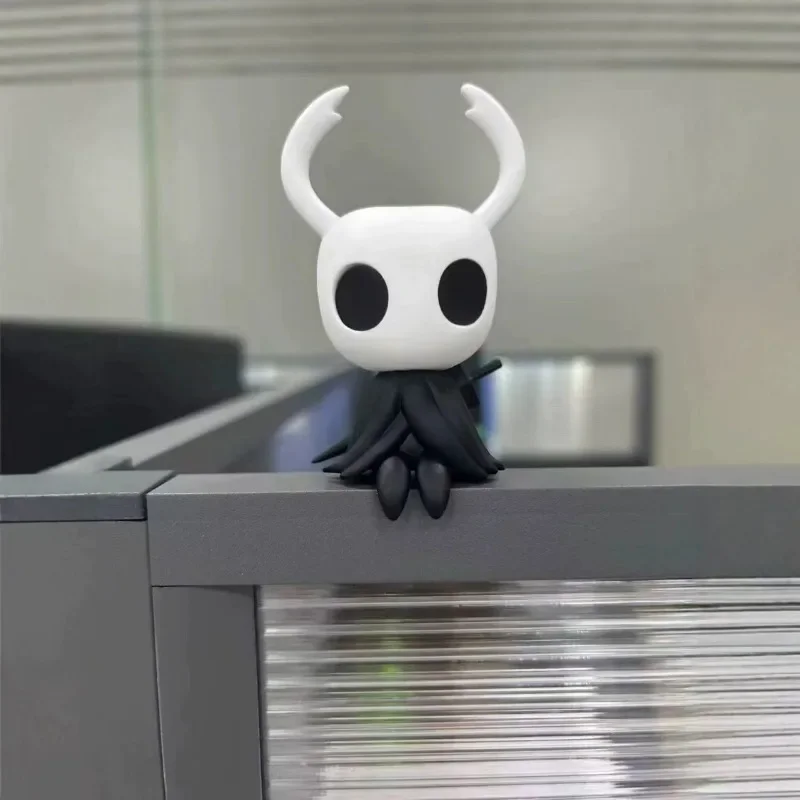 Hollow Knight The Knight Figure 9cm Sitting PVC Statue Boxed Collectible Anime Desktop Decor Gaming Room Ornament Gamer Gift view 3