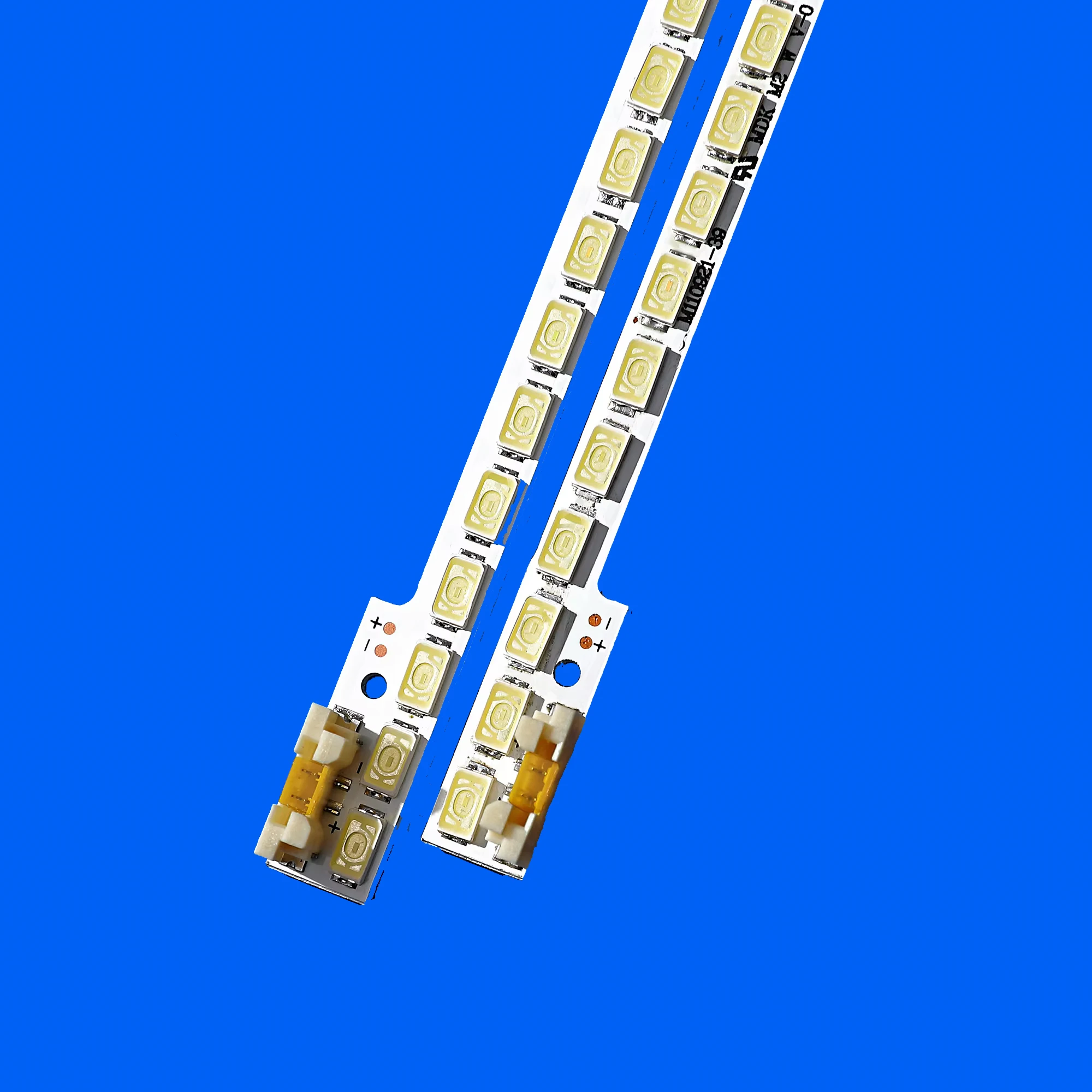 

Лента светодиодной подсветки для UE40D5800VW UE40D6100SW UE40D6510WS UE40D6530 UE40D6100 UE40D5700 UA40D5000 BN96-16606A BN96-16605A