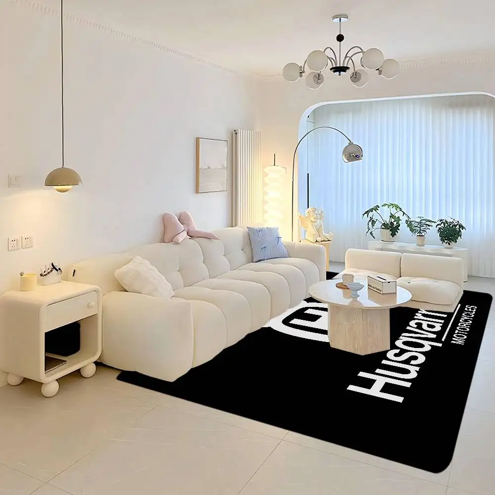 H-Husqvarna Logo Floor Mat Cheaper Anti-slip Modern Living Room Balcony Printed Bedside Mats