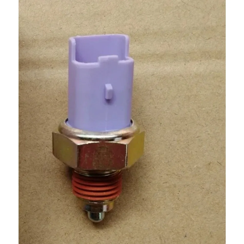 Genuine Brand New Reversing Light Switch for Peugeot 307 408 for Citroen C-Quatre C-Triomphe C5 C-Elysee Fukang S30