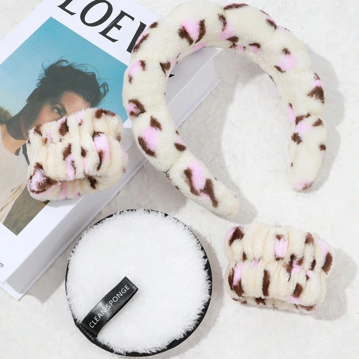 

Cute Leopard Print Headband Face Wash Sponge Set Multi-Function Soft Cleansing Sponge Makeup Sports Headband Absorbent Wristband