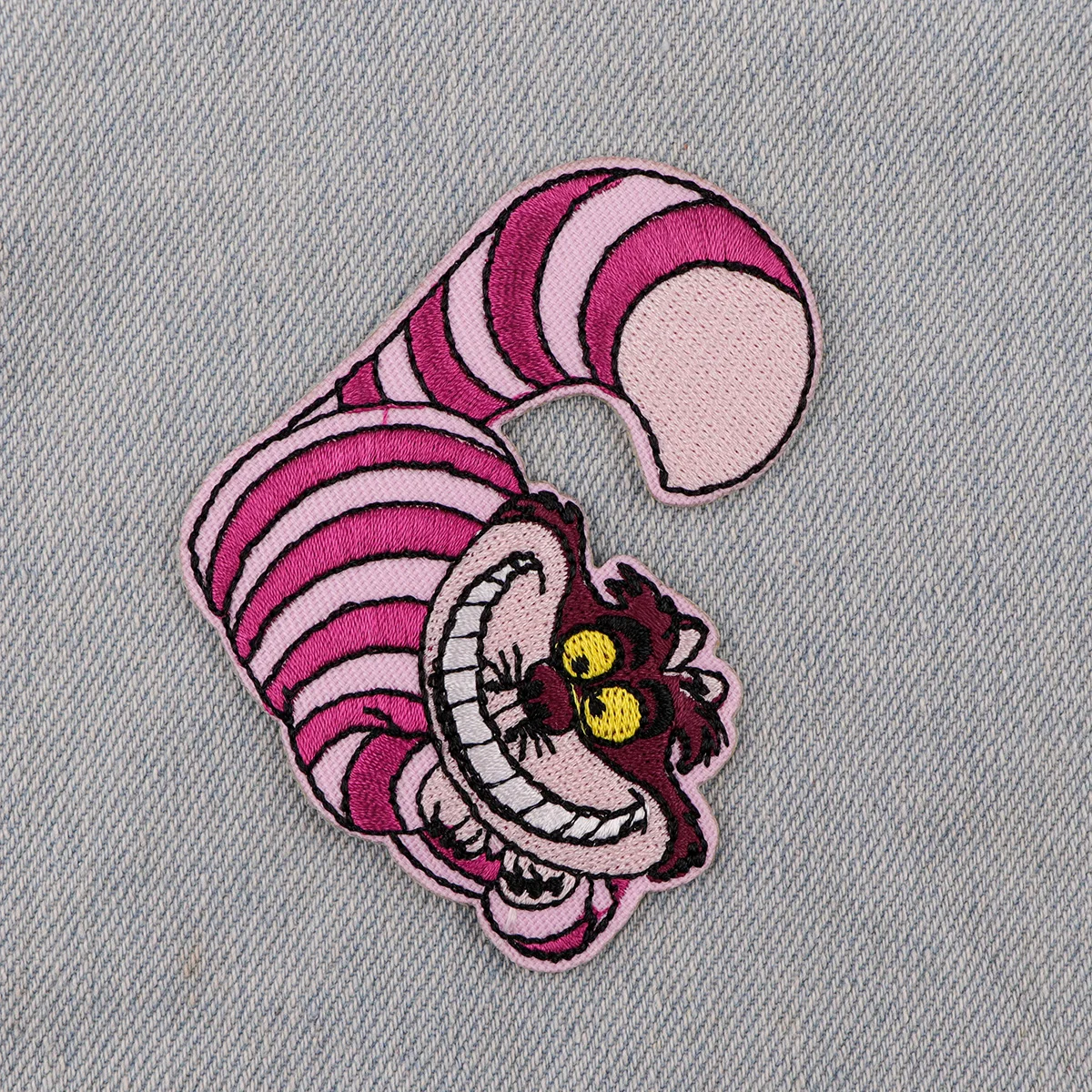 Alice In Wonderland Patch Iron On Patches For Clothing Stickers Embroidered Patches On Jackets DIY Clothes Stripes For Childrens