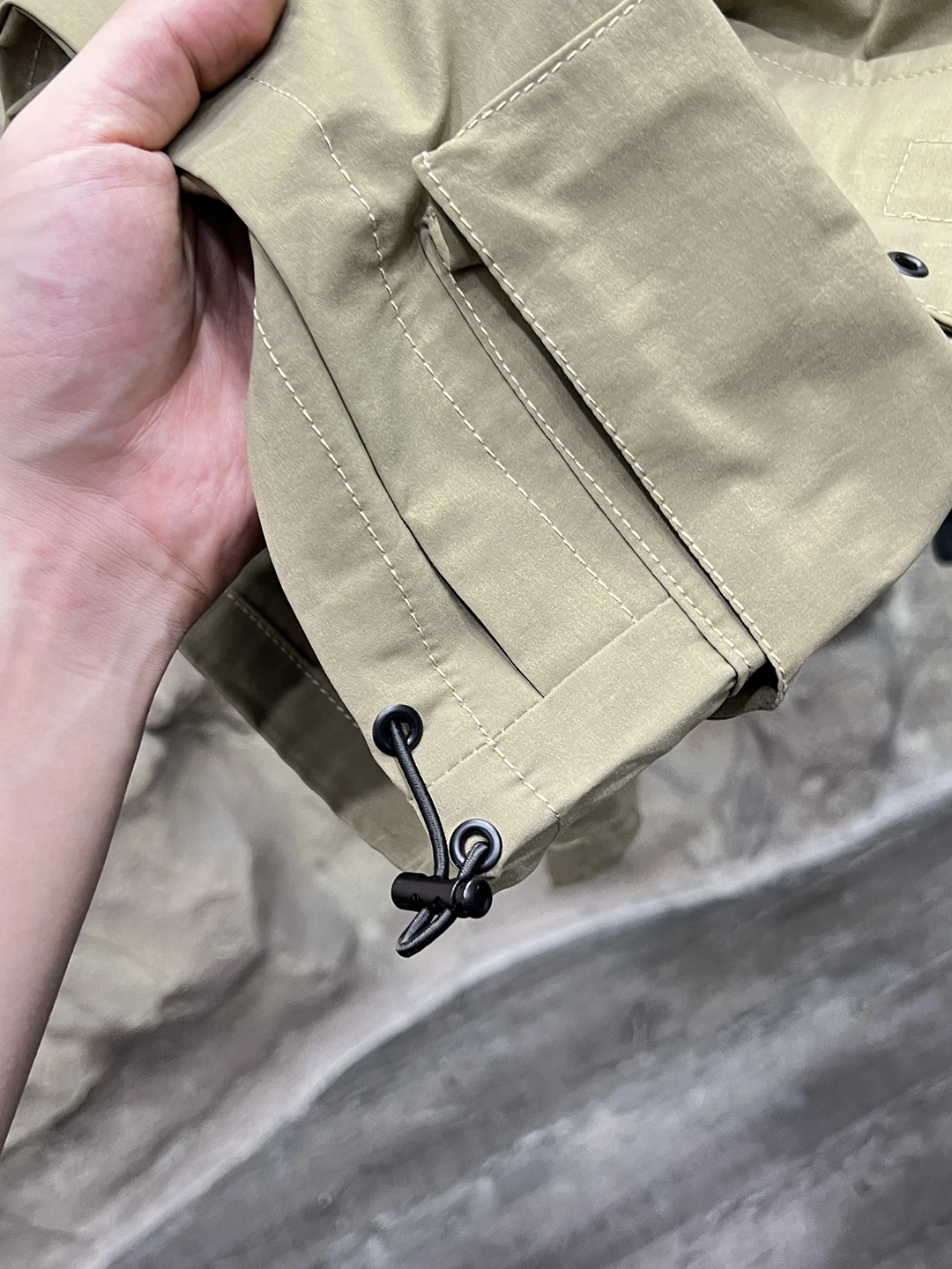 Dewang Precision Línea al aire libre de alta gama, transpirable, suelto, cinco cuartos, ropa de trabajo multiket, sistema de montaña Qui-Drng