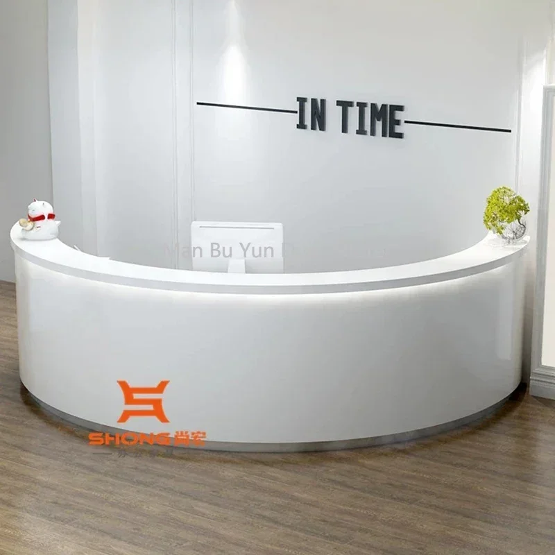 

Офисные белые стойки регистрации Офисная стоячая простая современная стойка регистрации Парикмахерская стойка Mostrador Recepcion Барная мебель