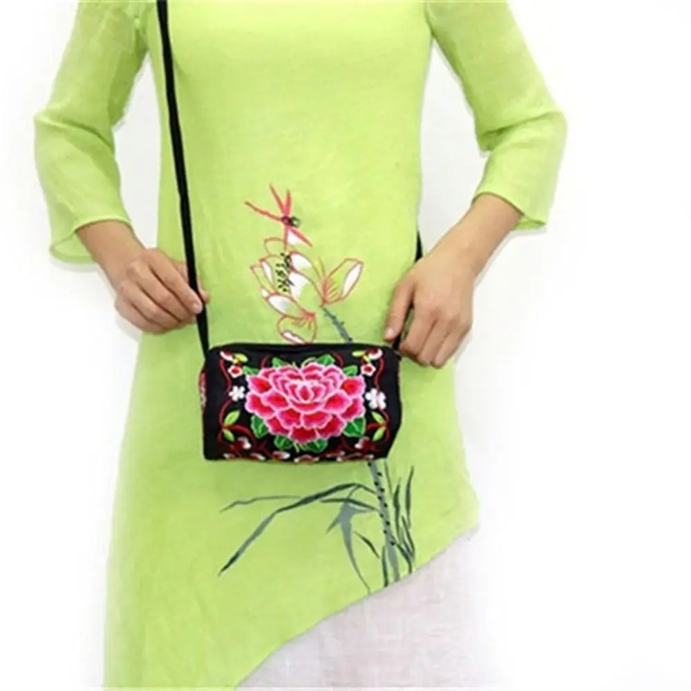 Large Capacity Shoulder Bags Fashion Lightweight Casual Crossbody Bag Embroidery Flower Shopping Phone Purse Women Girls