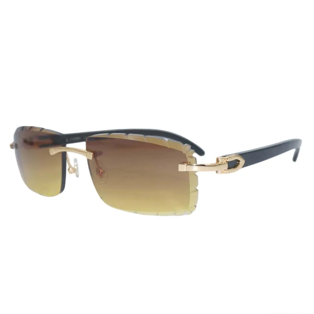 

Premium Horn Sunglasses – Natural Material, Handcrafted Frame, Anti-Glare Lens, Retro Luxury for Gentlemen & Ladies