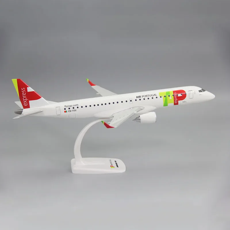 1/100 Schaal E-195 TAP's PORTUGAL Luchtvaartmaatschappij Vliegtuigen ABS Montage Vliegtuig Model Vliegtuigen Speelgoed Decoratie Collectie Geschenken Fans