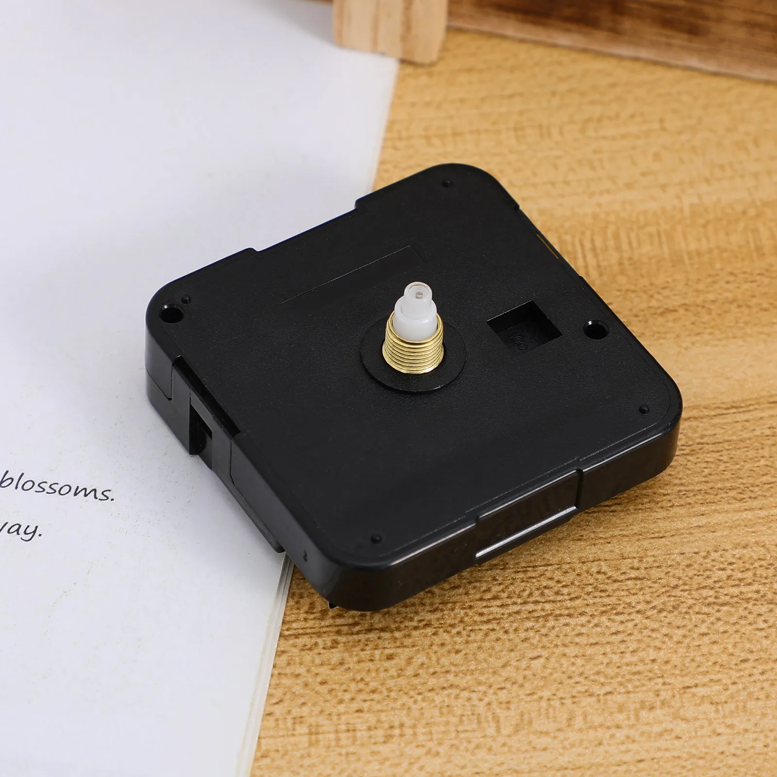 Quartz DIY Wall Clock Movement Mechanism Battery Operated Replacement Part Suitable for Frameless 3D Wall Clock Repair