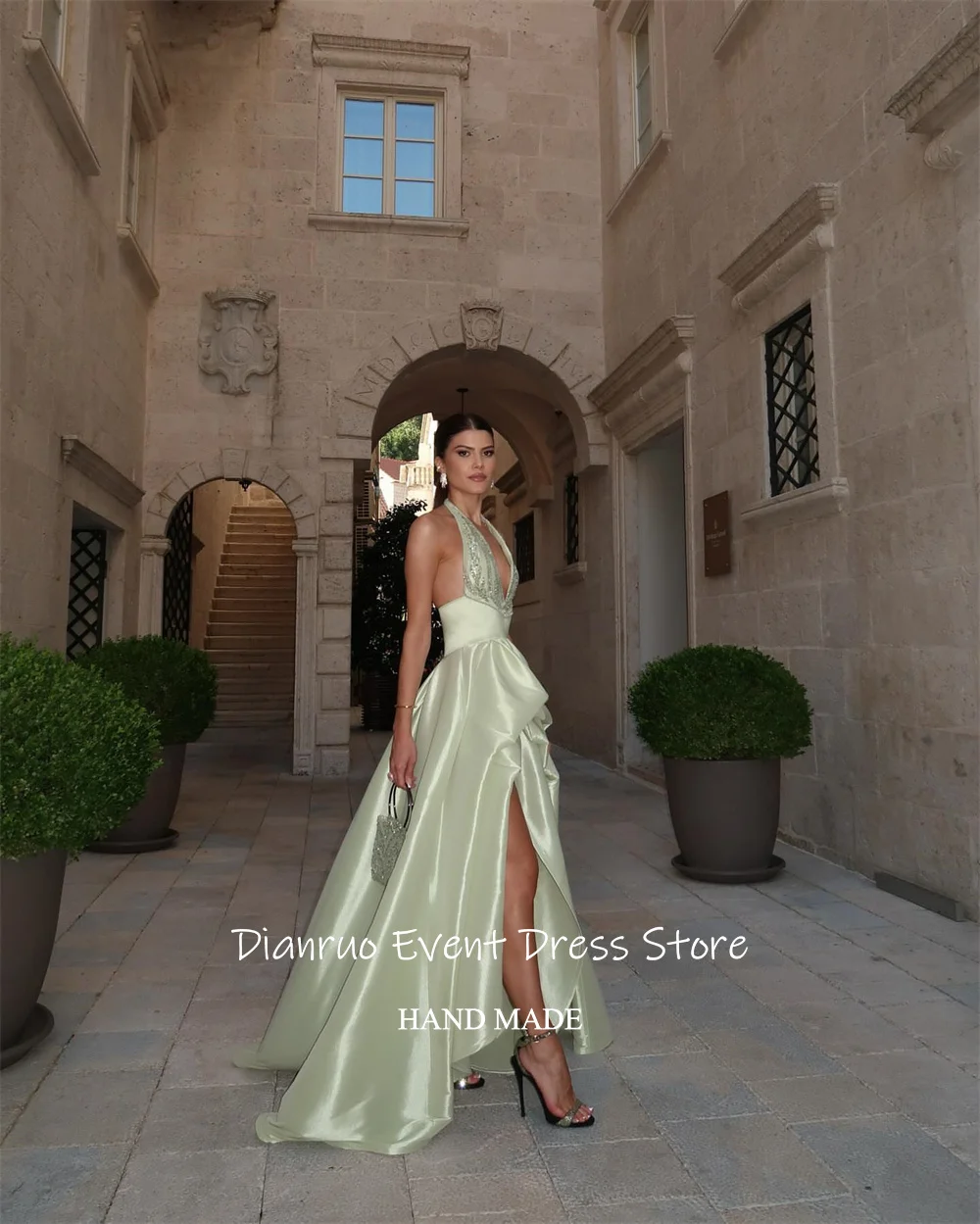 فستان سهرة Dianruo برقبة على شكل V عميق بدون أكمام من الساتان بفتحة جانبية من فيستدوس فيردي مينتا فساتين حفلات رشيقة بلينغ مخصصة
