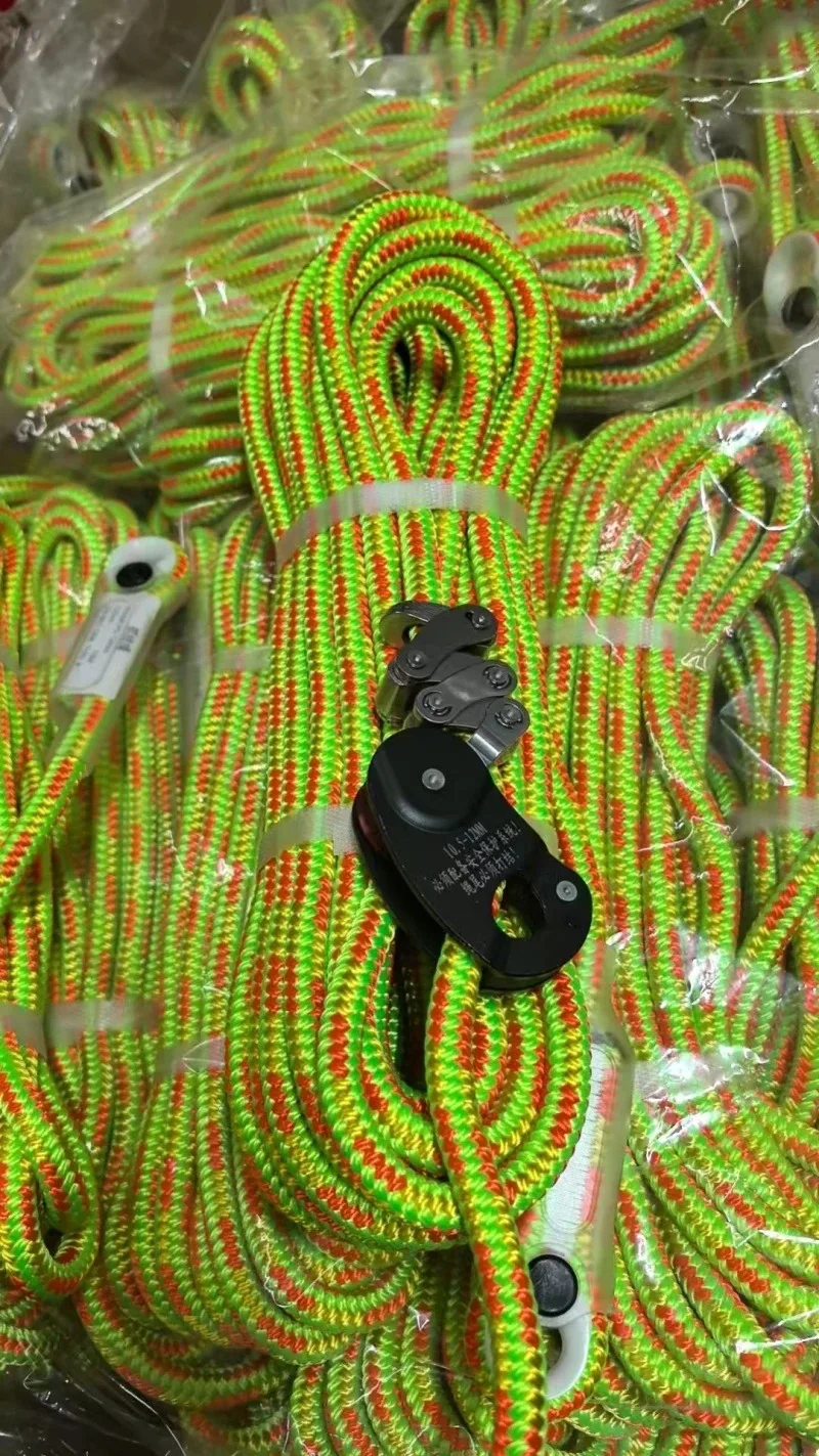 Grasping knot rising and falling aerial work safety rope self-locking rope gripper outdoor pulley labor-saving